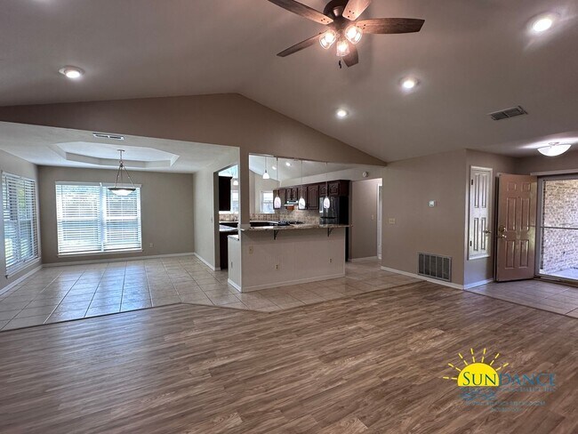 Foto del edificio - Beautiful 3 Bedroom Home in Fort Walton Be...