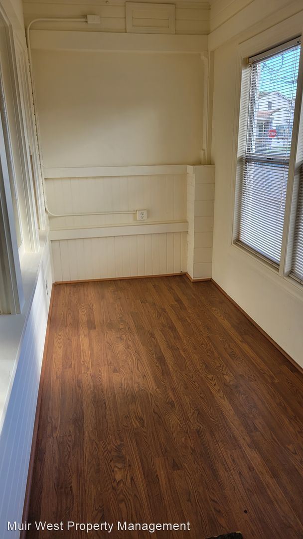 Building Photo - 2 br, 1 bath House - 415 Haven Street