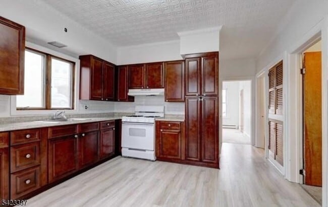 Foto del edificio - 58 Westervelt Ave