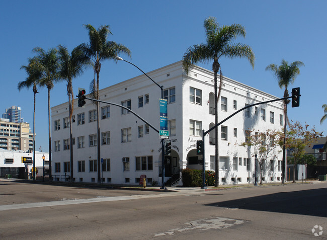 Building Photo - Arlington Apartments