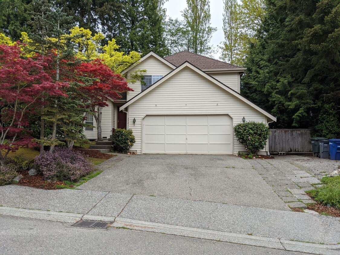 Primary Photo - Bothell. Woodinville. Snohomish County. Ga...