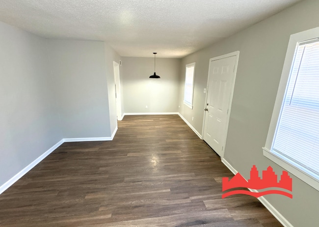 Building Photo - 3222 McKell Dr