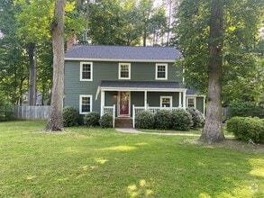 Building Photo - 2425 Crowncrest Dr