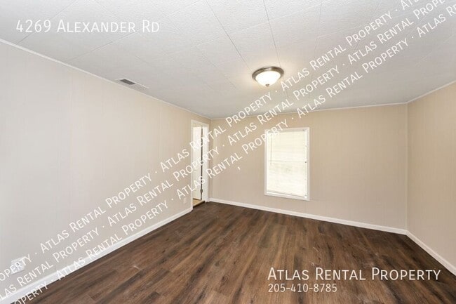 Building Photo - 4269 Alexander Rd