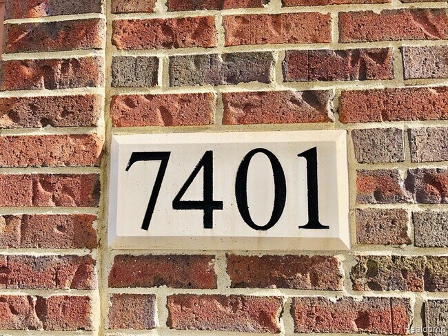 Foto del edificio - 7401 Gateway Dr