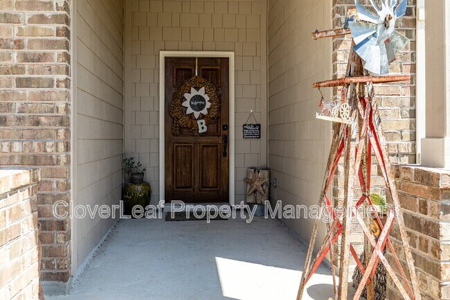 Foto del edificio - 804 Shrike Ln