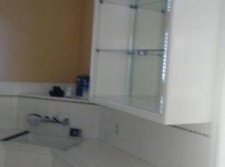 Building Photo - 9497 Elk Grove Florin Rd