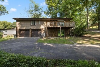 Building Photo - 517 Bramblewood Dr