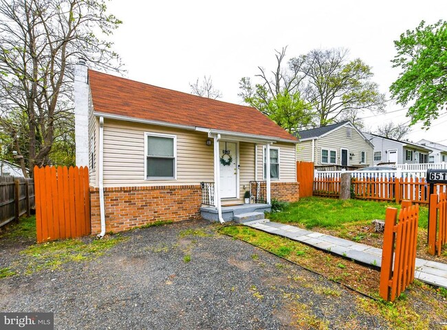 Foto del edificio - 6512 Joplin St