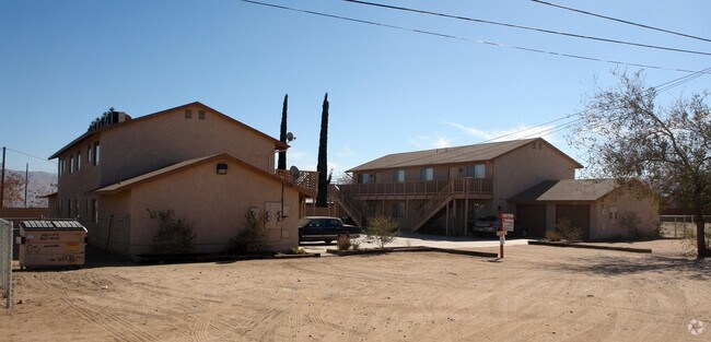 Building Photo - 16789 Muscatel St