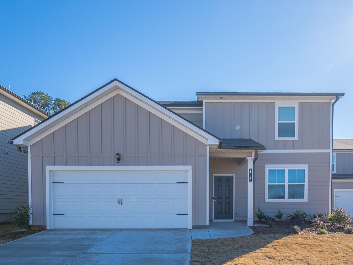 Foto principal - 103 Hackberry Avenue