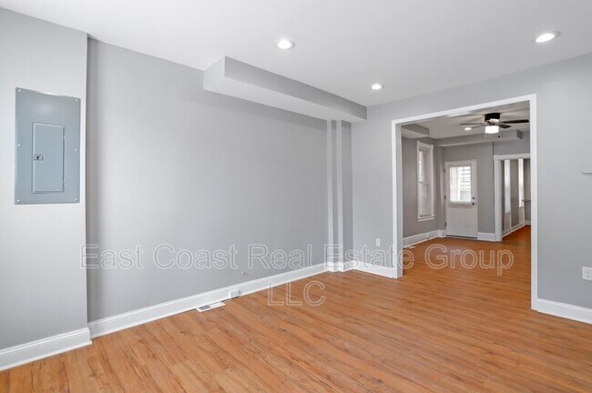 Foto del edificio - 622 W Washington St