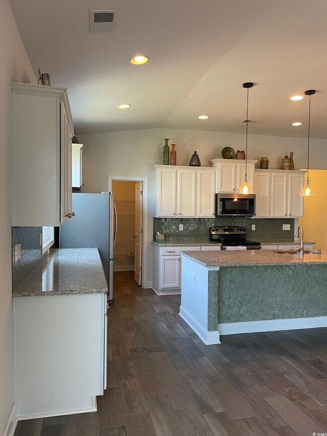 Building Photo - 5249 Casentino Ct