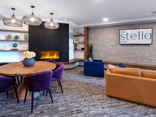 Building Photo - The Stella
