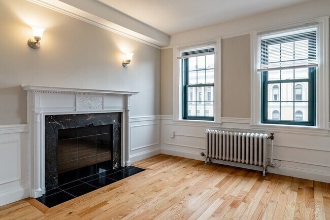 Foto del edificio - 124 Bowdoin St