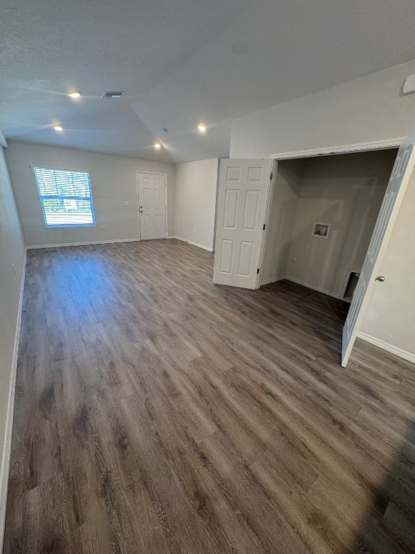 Building Photo - 12009 Henley Ave