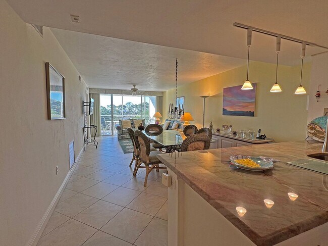 Foto del edificio - 15191 Cedarwood Ln