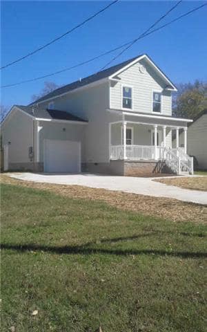 Building Photo - 3202 Doak Ave
