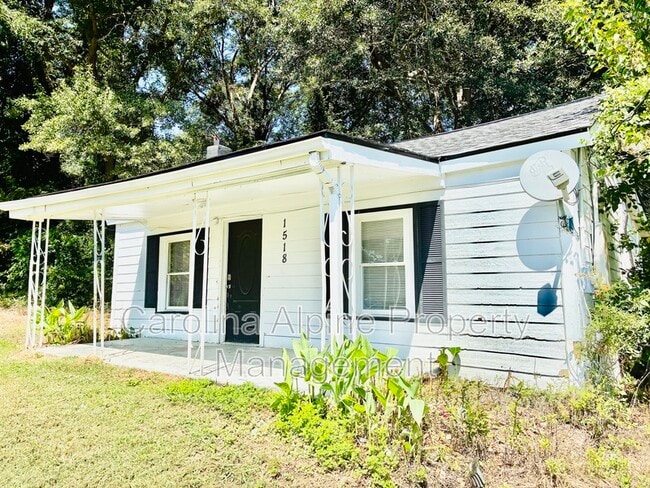 Building Photo - 1518 Hollyleaf Ave