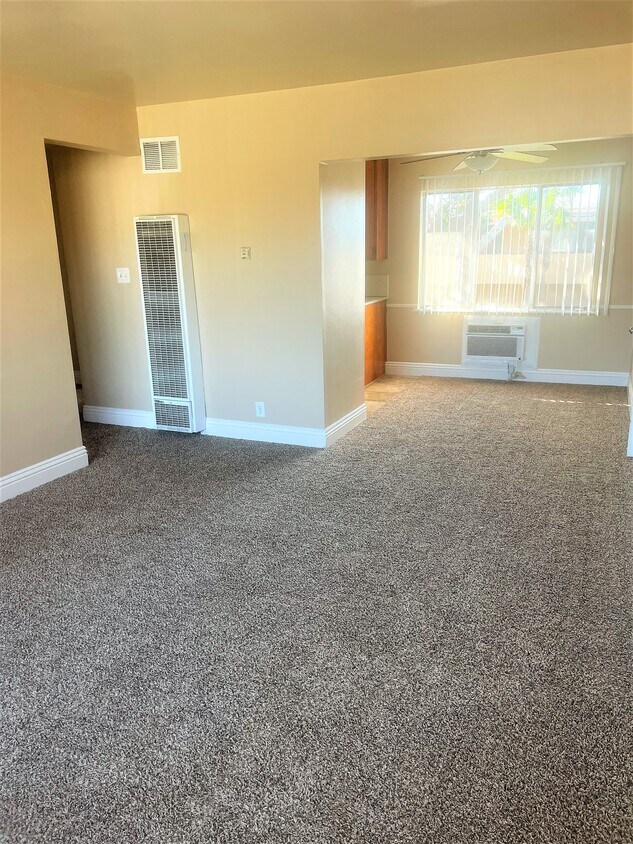 Foto principal - 617 W G St