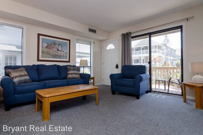 Foto del edificio - 3 br, 3 bath House - 13 East Henderson Str...