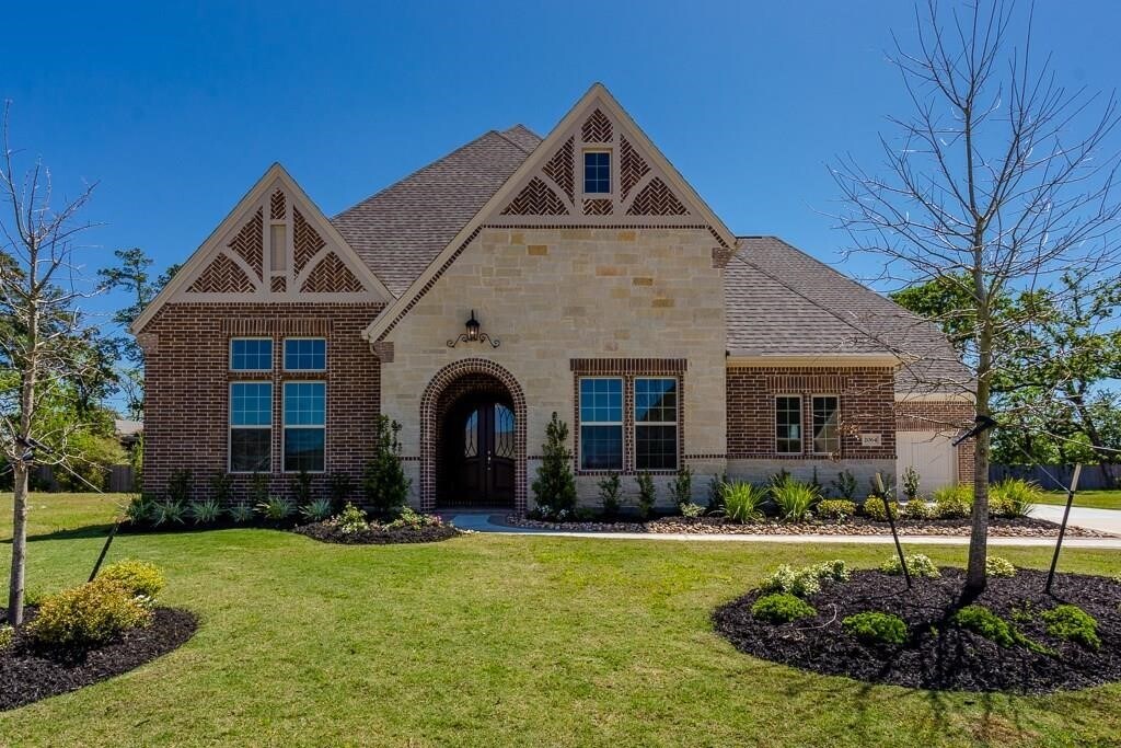 Foto principal - 2064 Bluestem Dr