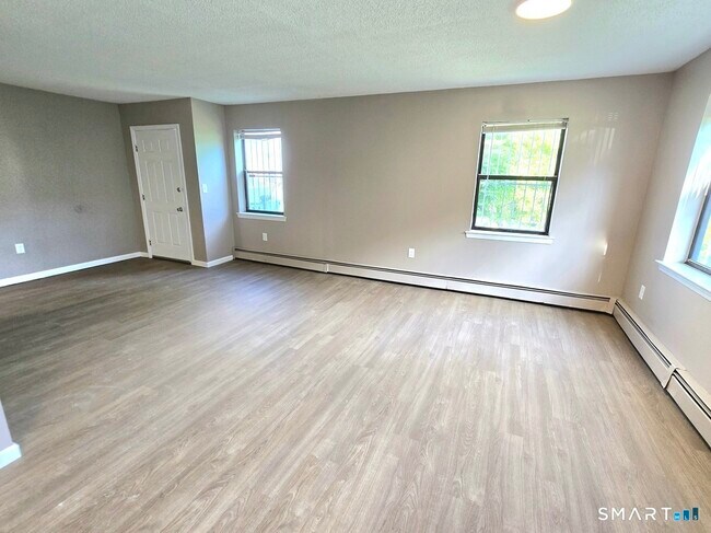 Foto del edificio - 272 Bellevue St