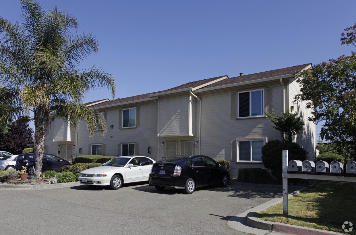 Primary Photo - 21029-21035 Wilbeam Ave