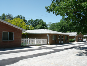 Building Photo - 33145 Vine St