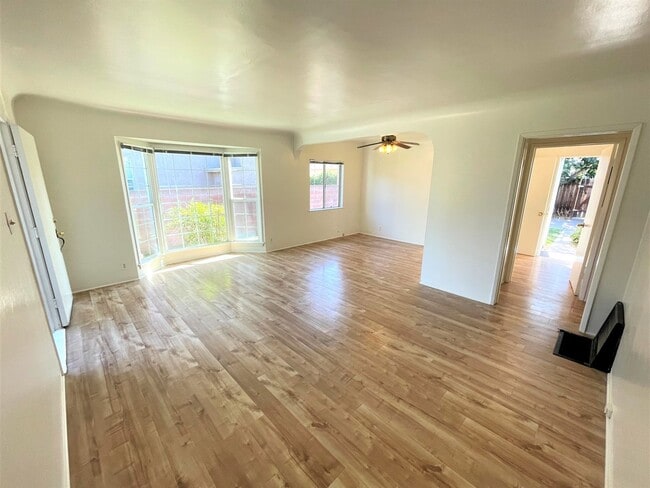 Building Photo - 3539-3541 Lewis Ave. Long Beach, CA 90807