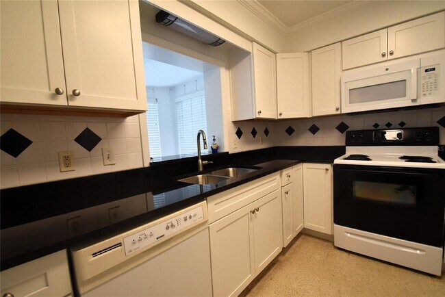 Foto del edificio - 3112 Dawson St