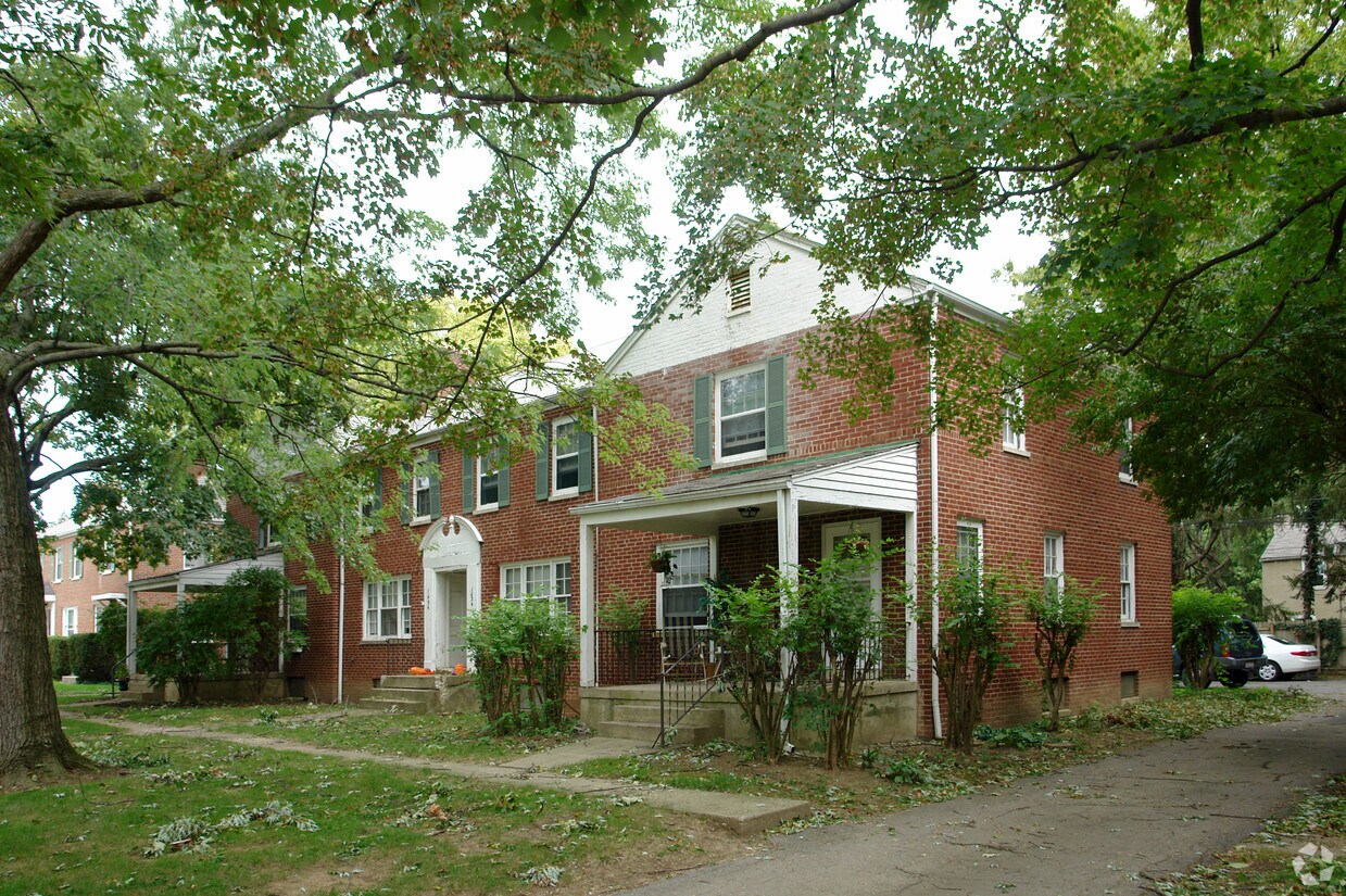 Primary Photo - 1632-1638 Waltham Rd