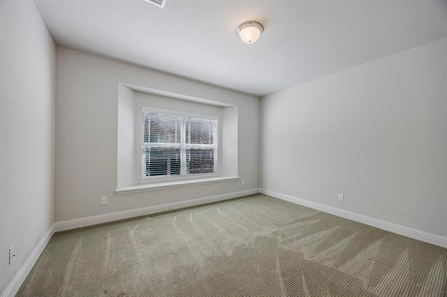 Building Photo - 1217 Hoyt Dr