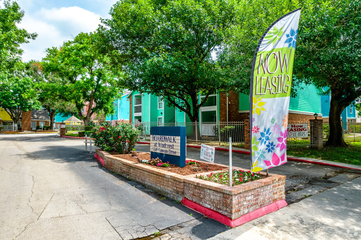 Foto principal - Boardwalk At Windcrest