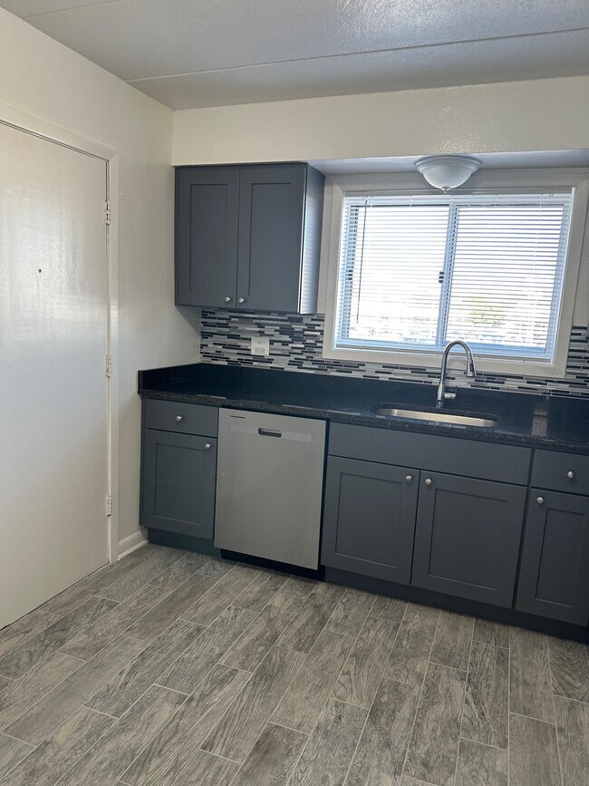 Foto del edificio - 1316 Carol St