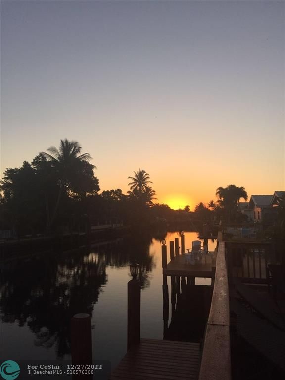 Fort Lauderdale, 
                        , –