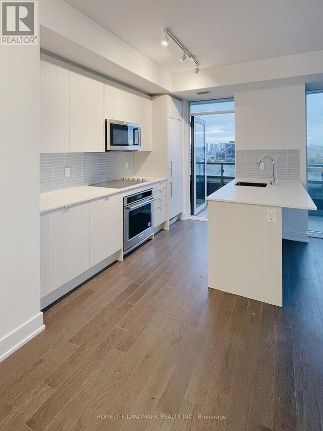 Photo du bâtiment - 181 Bedford Rd