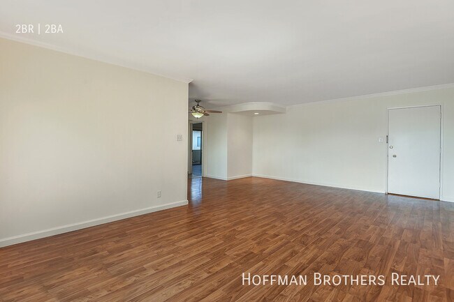 Foto del edificio - The Canfield Luxury Apartments