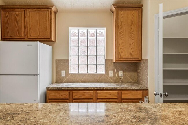 Foto del edificio - 15919 Pleasant Green Cir