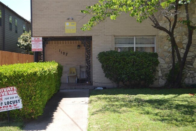 Foto del edificio - 1107 N Locust St