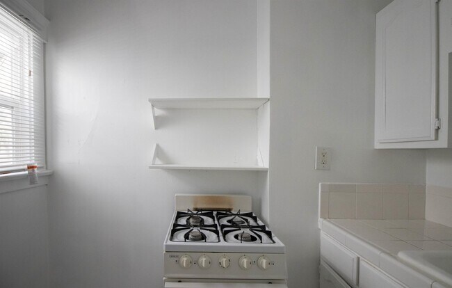 Foto del edificio - 40 Belmont Ave