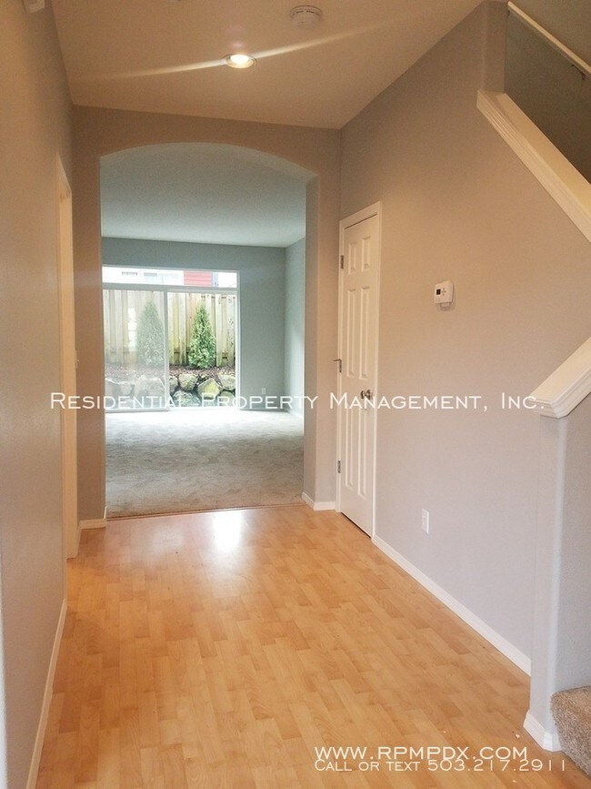 Foto del edificio - 2 Story Home in Arbor Vineyards neighborhood!