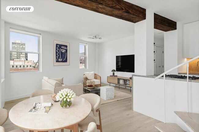 Foto del edificio - 350 W 14th St