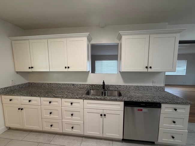 Photo - 3757 S 2300 E House