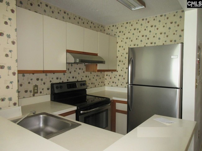 Foto del edificio - 1600 Park Cir