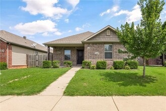 Building Photo - 4002 S W Capstone Ave