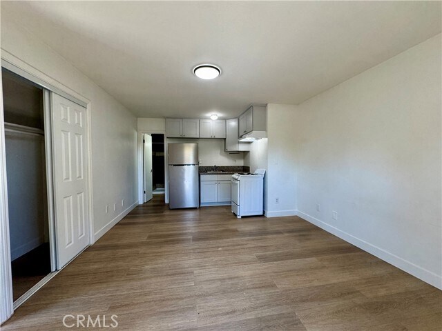Foto del edificio - 8863 San Bernardino Rd