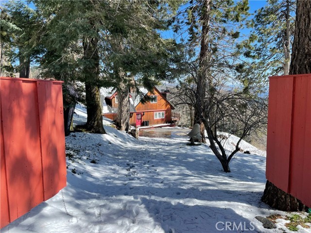 Building Photo - 28665 Willow Rd