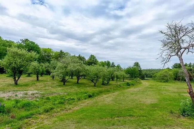 Building Photo - 3 Bed 1 Bath Wiscasset