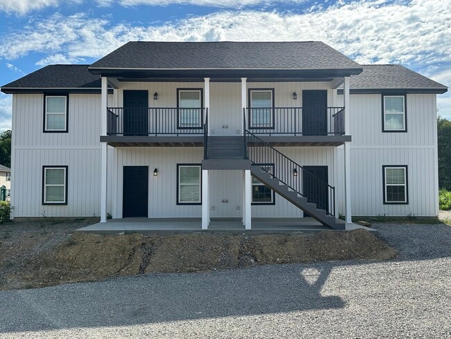 Building Photo - 1291 Barbourville Rd
